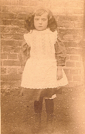 unknown photo e